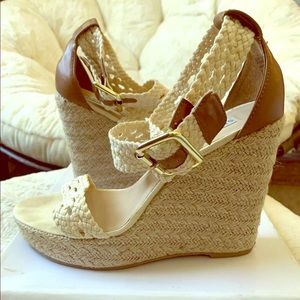 Steve Madden Magestee Natural Sandal Size 8.5